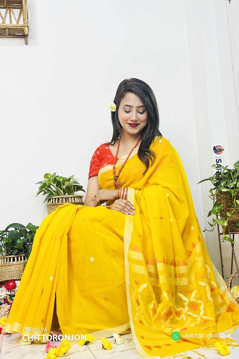Traditional Chittoronjon Cotton Saree - Image 2